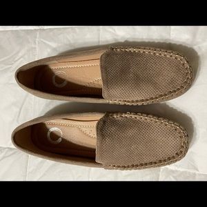 Women’s loafers